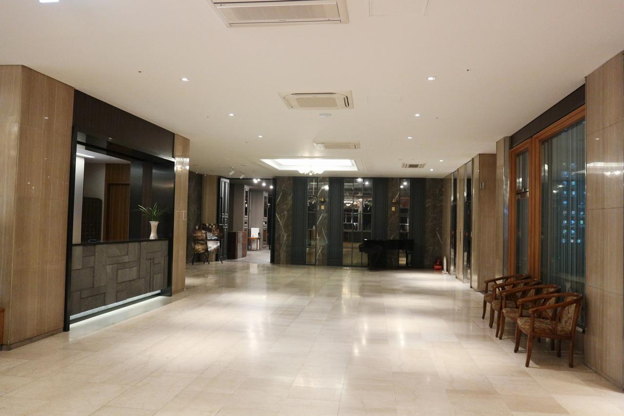 Busan Tourist Hotel Экстерьер фото