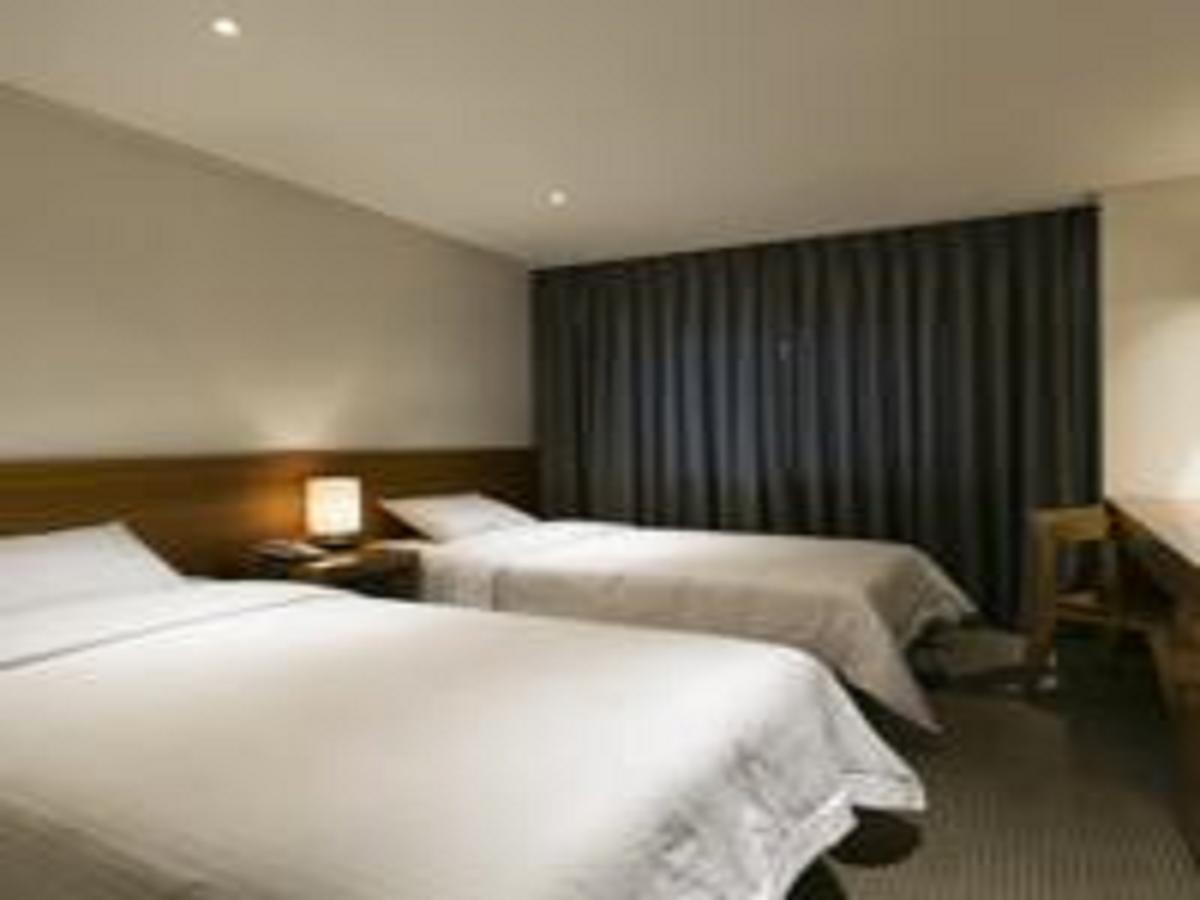 Busan Tourist Hotel Экстерьер фото