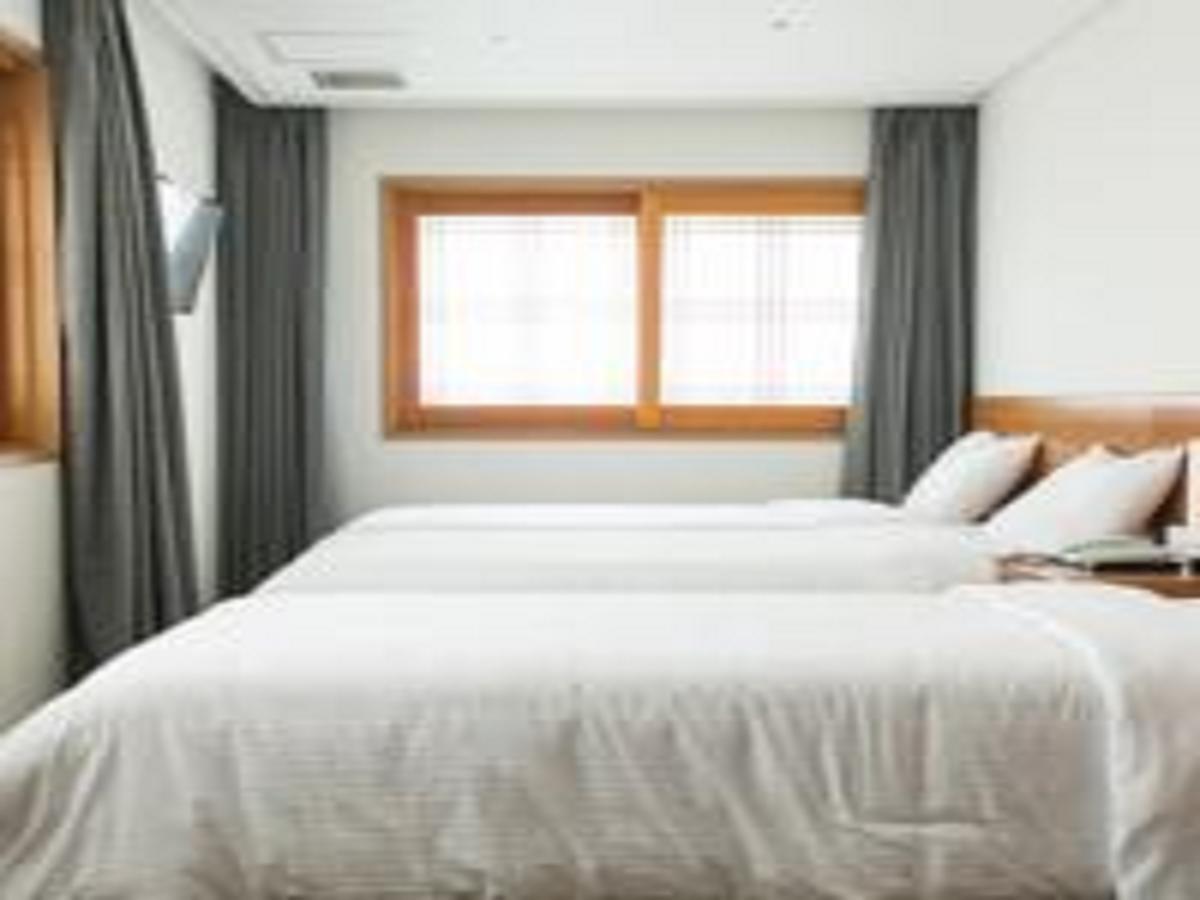 Busan Tourist Hotel Экстерьер фото