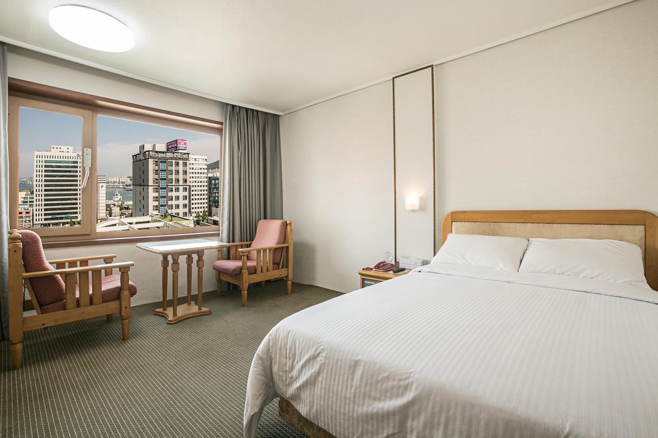 Busan Tourist Hotel Экстерьер фото