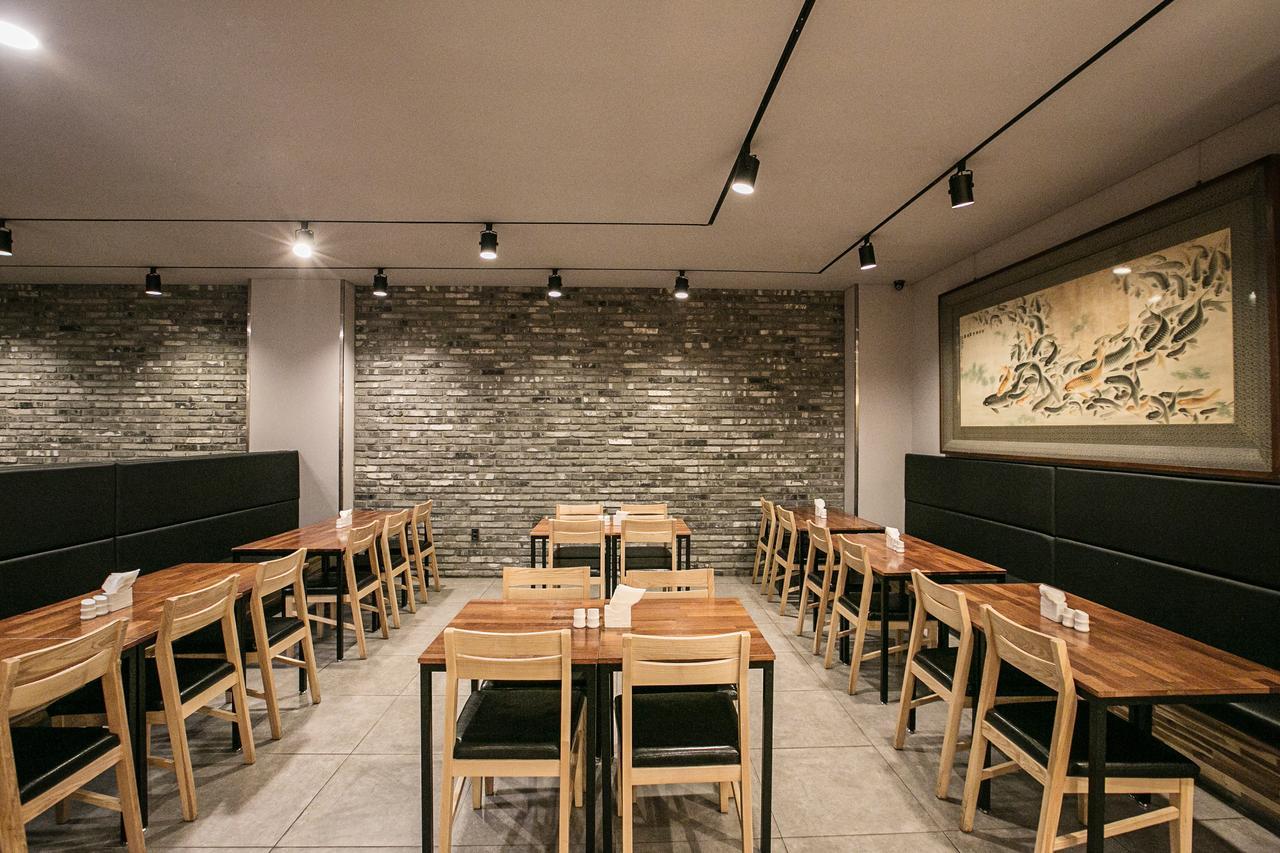 Busan Tourist Hotel Экстерьер фото